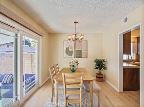 15354 Runnymede Street, Van Nuys (los Angeles) CA 91406