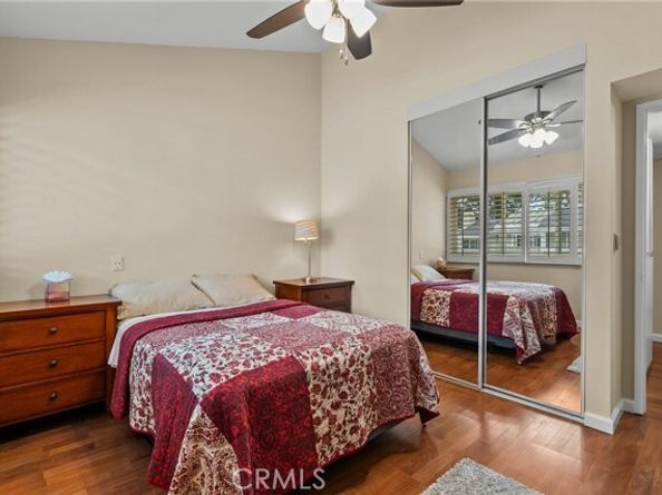 22123 Burbank Blvd #2, Woodland Hills (los Angeles) CA 91367