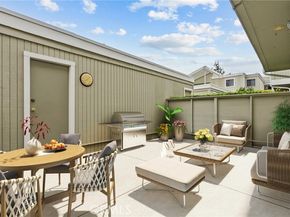 22123 Burbank Blvd #2, Woodland Hills (los Angeles) CA 91367