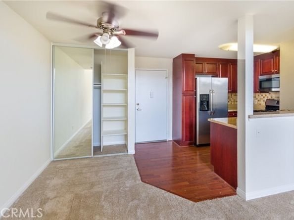 5545 Canoga Avenue 320, Woodland Hills (los Angeles) CA 91367