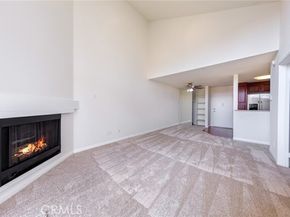 5545 Canoga Avenue 320, Woodland Hills (los Angeles) CA 91367