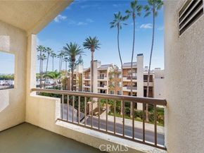 5545 Canoga Avenue 320, Woodland Hills (los Angeles) CA 91367