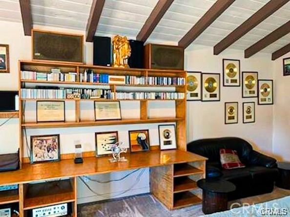 17033 Rayen, Northridge (los Angeles) CA 91325