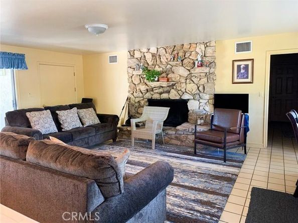 17033 Rayen, Northridge (los Angeles) CA 91325