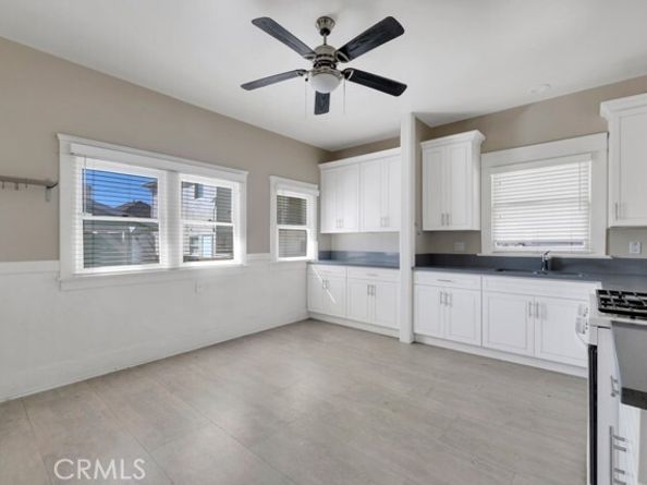 649 W 8th Street, San Pedro (los Angeles) CA 90731