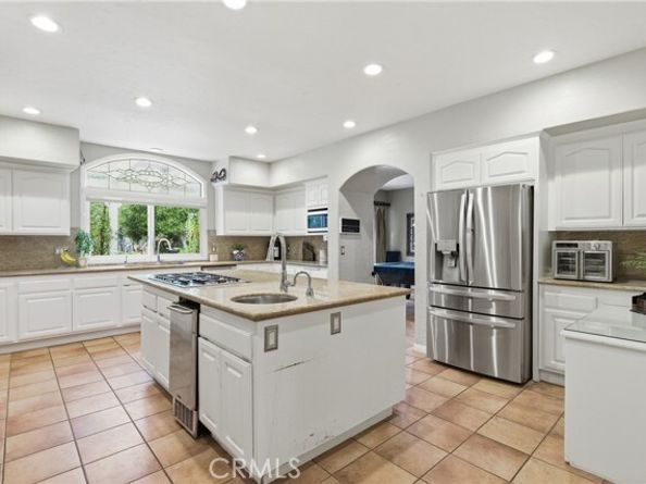 10925 Willowbrae, Chatsworth (los Angeles) CA 91311