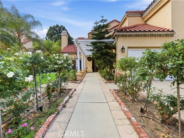 10925 Willowbrae, Chatsworth (los Angeles) CA 91311