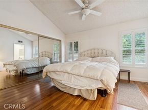 22714 Stagg, West Hills (los Angeles) CA 91304