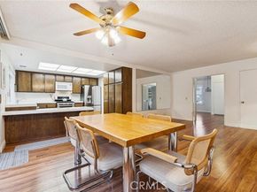 22714 Stagg, West Hills (los Angeles) CA 91304