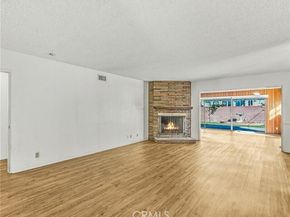 13961 Cantlay Street, Van Nuys (los Angeles) CA 91405