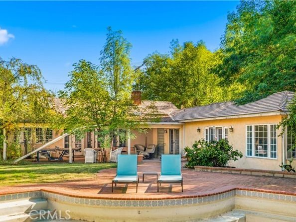 5433 Shirley Avenue, Tarzana (los Angeles) CA 91356