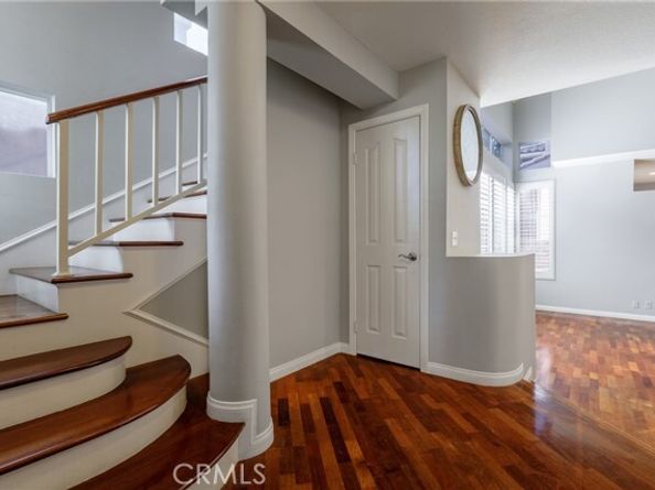 7325 Vassar, Canoga Park (los Angeles) CA 91303