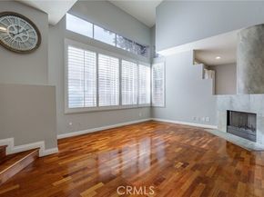 7325 Vassar, Canoga Park (los Angeles) CA 91303