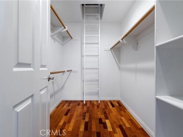 7325 Vassar, Canoga Park (los Angeles) CA 91303