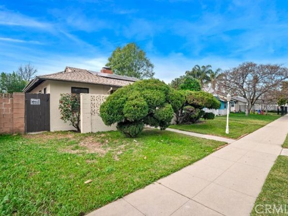 8211 Louise Avenue, Northridge (los Angeles) CA 91325