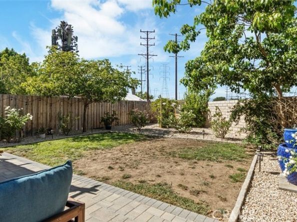 11161 Laughlin Lane, North Hollywood (los Angeles) CA 91606