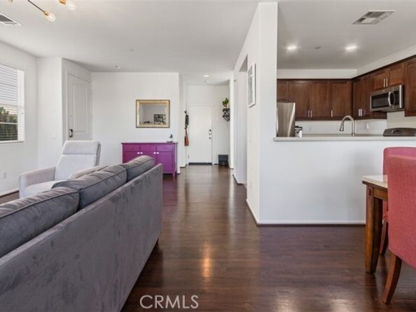 11161 Laughlin Lane, North Hollywood (los Angeles) CA 91606