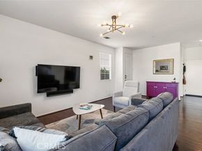 11161 Laughlin Lane, North Hollywood (los Angeles) CA 91606