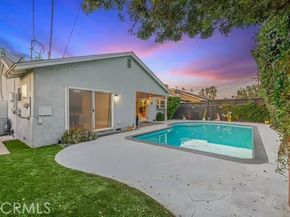 14614 Runnymede Street, Van Nuys (los Angeles) CA 91405