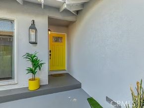 14614 Runnymede Street, Van Nuys (los Angeles) CA 91405