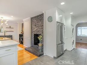 14614 Runnymede Street, Van Nuys (los Angeles) CA 91405