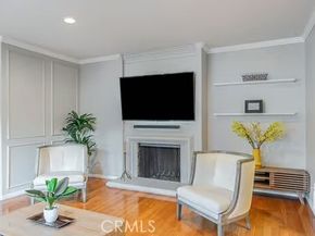 14614 Runnymede Street, Van Nuys (los Angeles) CA 91405