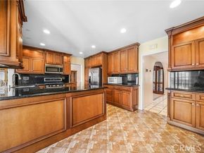 13742 Aldergrove Street, Sylmar (los Angeles) CA 91342