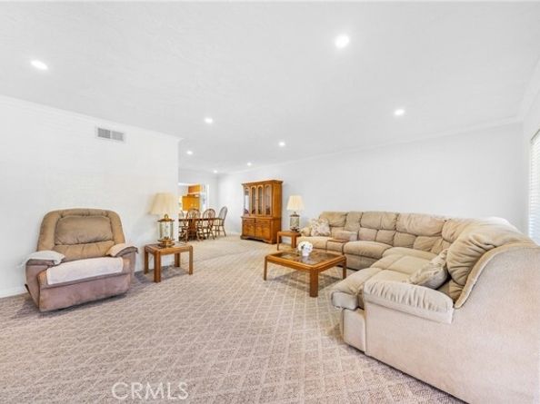13742 Aldergrove Street, Sylmar (los Angeles) CA 91342