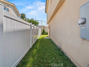 12519 Haleh Lane, Sylmar (los Angeles) CA 91342