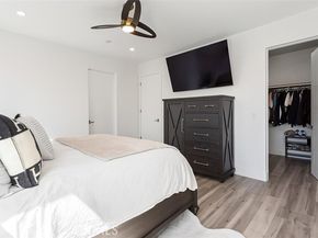 8404 Woodley Place, North Hills (los Angeles) CA 91343