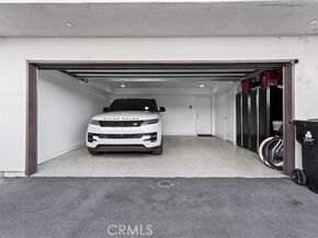 8404 Woodley Place, North Hills (los Angeles) CA 91343