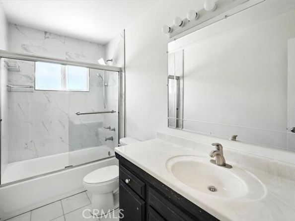 8846 Laramie Avenue, Winnetka (los Angeles) CA 91306