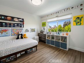 14300 Terra Bella Street 100, Panorama City (los Angeles) CA 91402