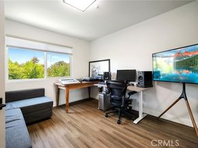 14300 Terra Bella Street 100, Panorama City (los Angeles) CA 91402
