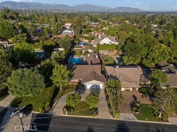 11180 Bertrand Avenue, Granada Hills (los Angeles) CA 91344