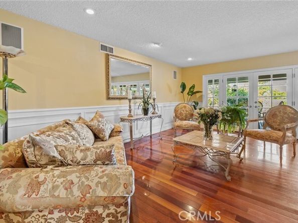 11180 Bertrand Avenue, Granada Hills (los Angeles) CA 91344