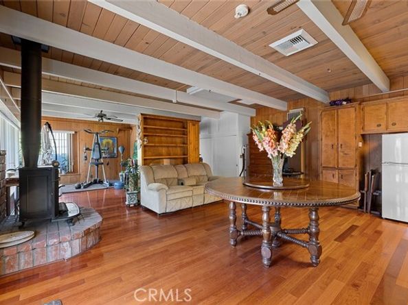 11180 Bertrand Avenue, Granada Hills (los Angeles) CA 91344