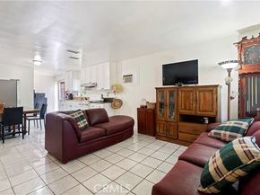 8446 Bradley Avenue, Sun Valley (los Angeles) CA 91352