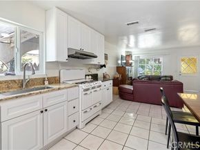 8446 Bradley Avenue, Sun Valley (los Angeles) CA 91352