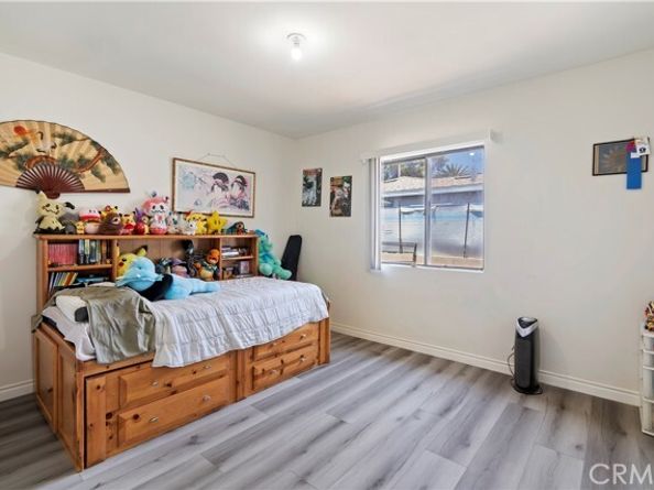 8446 Bradley Avenue, Sun Valley (los Angeles) CA 91352