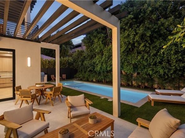 4205 Agnes Avenue, Studio City (los Angeles) CA 91604