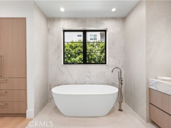 4205 Agnes Avenue, Studio City (los Angeles) CA 91604