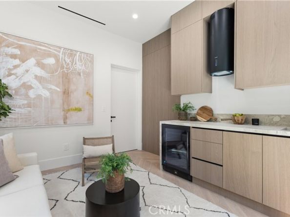 4205 Agnes Avenue, Studio City (los Angeles) CA 91604