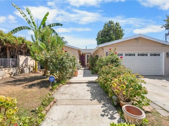 15354 Leadwell Street, Van Nuys (los Angeles) CA 91406