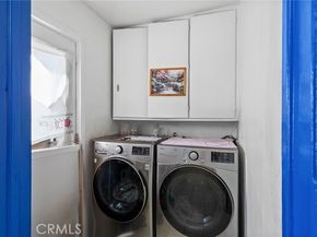 15354 Leadwell Street, Van Nuys (los Angeles) CA 91406