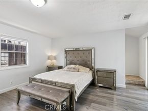 8040 Troost Avenue, North Hollywood (los Angeles) CA 91605