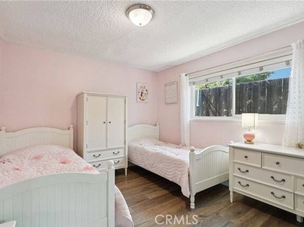 8040 Troost Avenue, North Hollywood (los Angeles) CA 91605