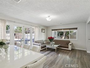 8040 Troost Avenue, North Hollywood (los Angeles) CA 91605