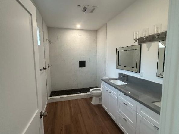 12929 Van Nuys Boulevard, Pacoima (los Angeles) CA 91331
