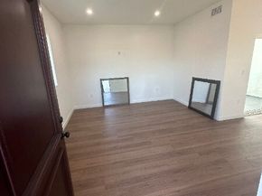 12929 Van Nuys Boulevard, Pacoima (los Angeles) CA 91331
